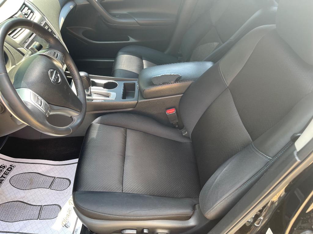 2017 Nissan Altima - $10,885