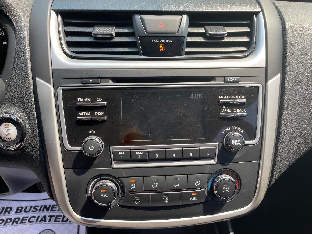 2017 Nissan Altima - $10,885