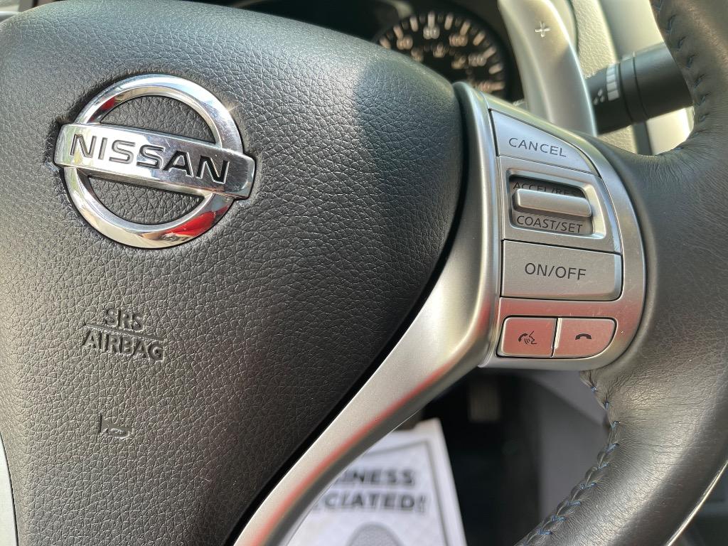 2017 Nissan Altima - $10,885