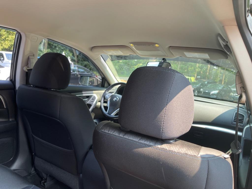 2017 Nissan Altima - $10,885