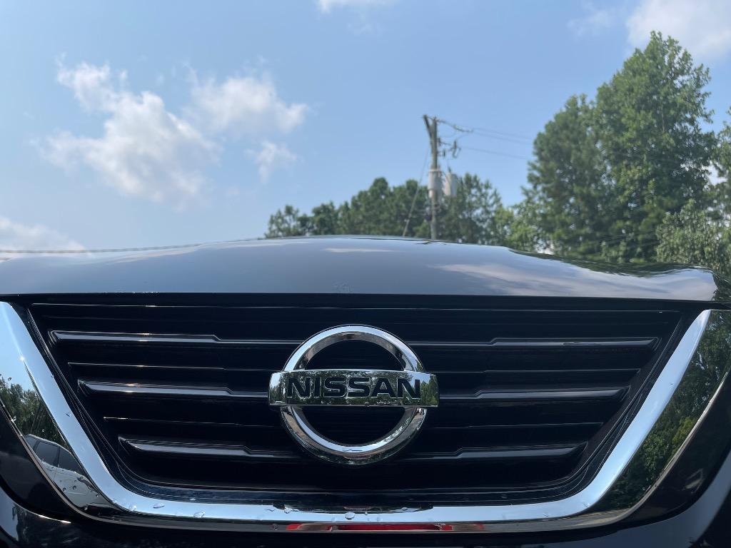 2017 Nissan Altima - $10,885