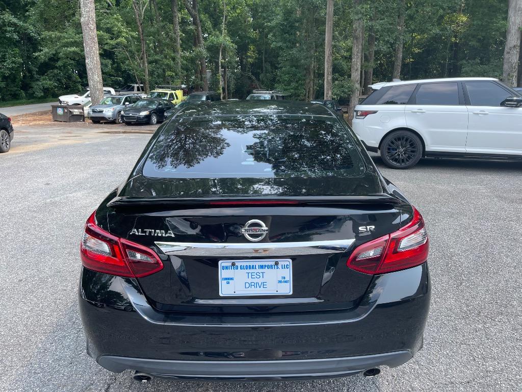 2017 Nissan Altima - $10,885