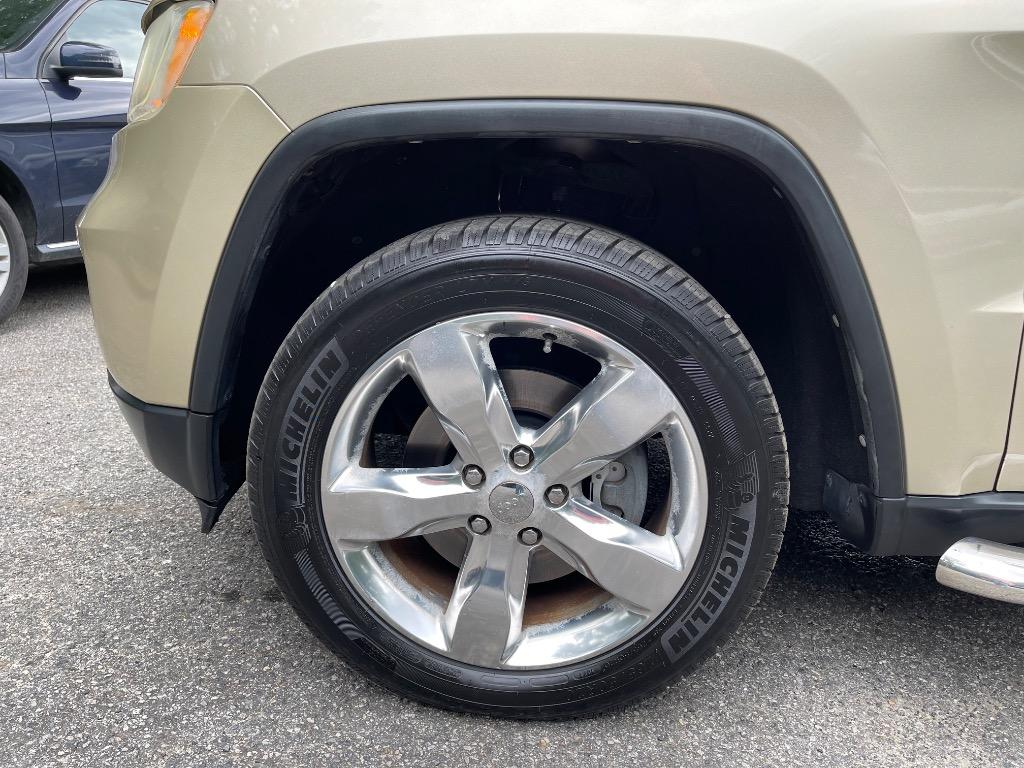 2012 Jeep Cherokee - $11,985
