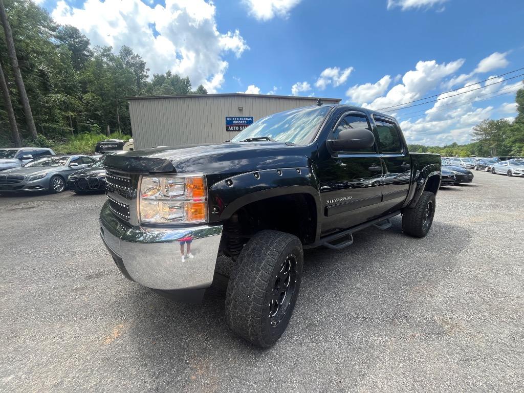2013 Chevrolet Silverado - $21,985