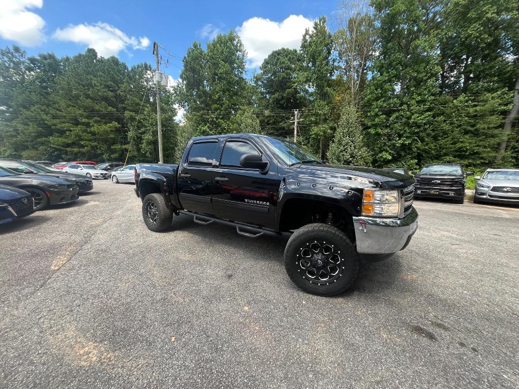 2013 Chevrolet Silverado - $21,985