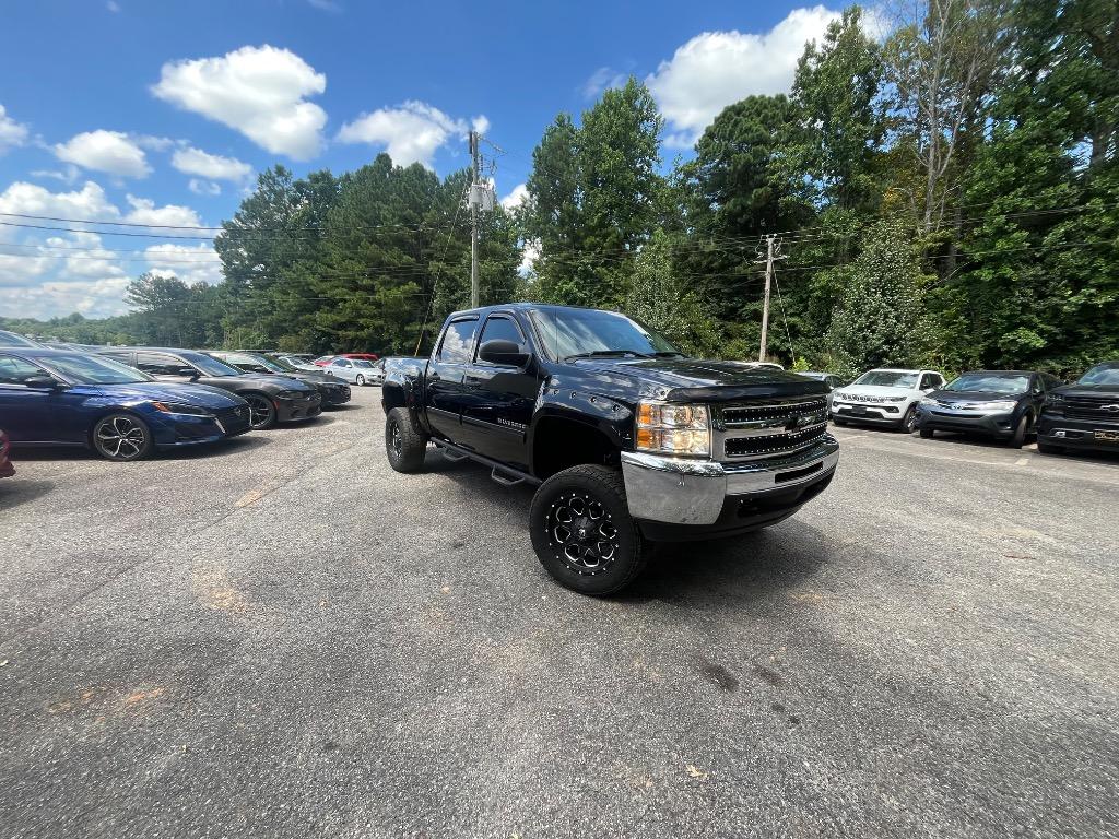 2013 Chevrolet Silverado - $21,985