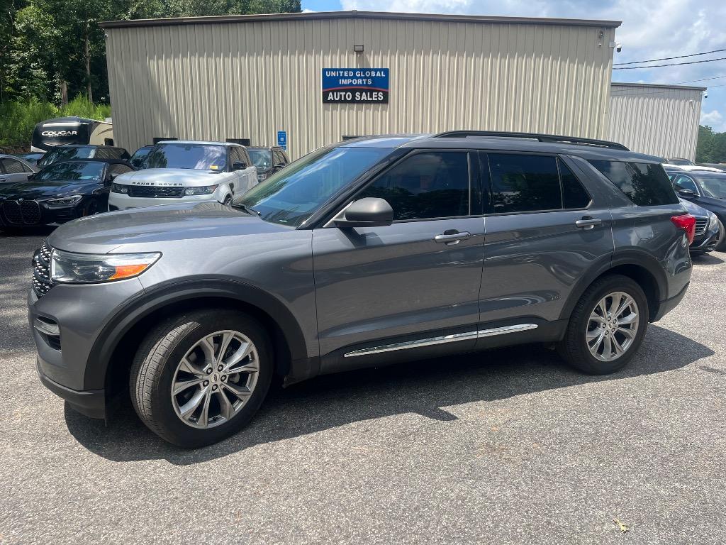 2021 Ford Explorer - $17,985