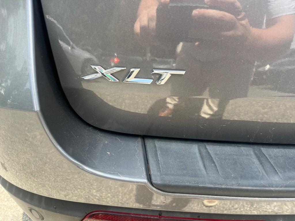 2021 Ford Explorer - $17,985