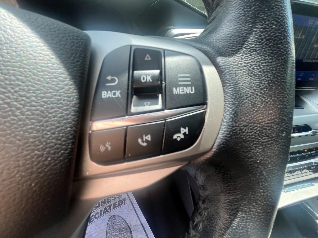2021 Ford Explorer - $17,985