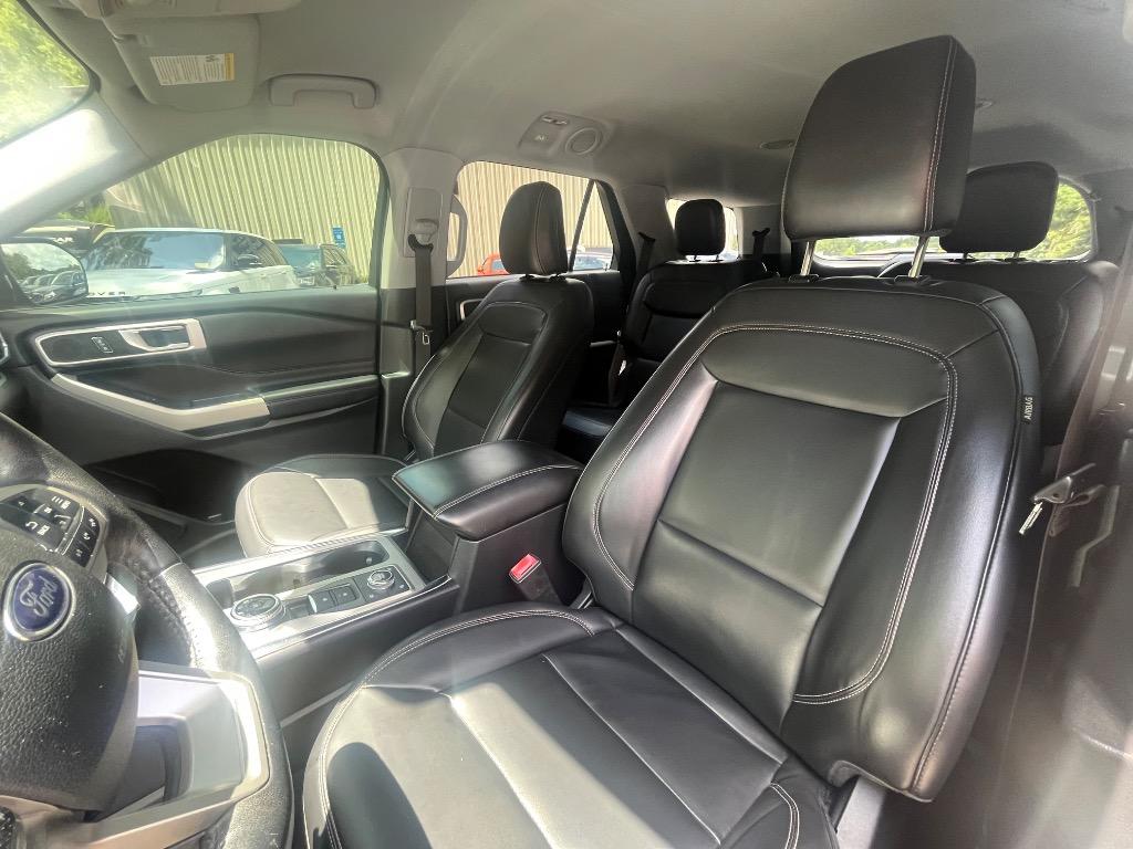 2021 Ford Explorer - $17,985