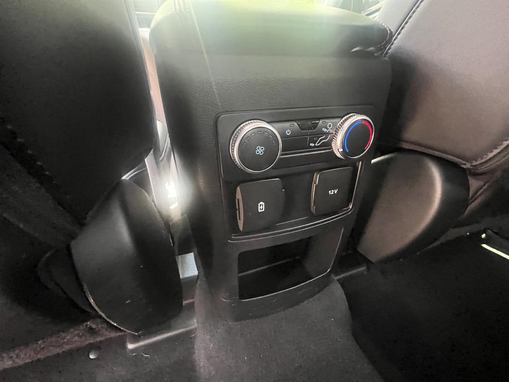 2021 Ford Explorer - $17,985