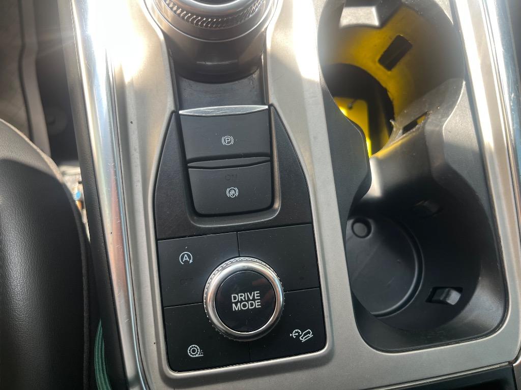 2021 Ford Explorer - $17,985