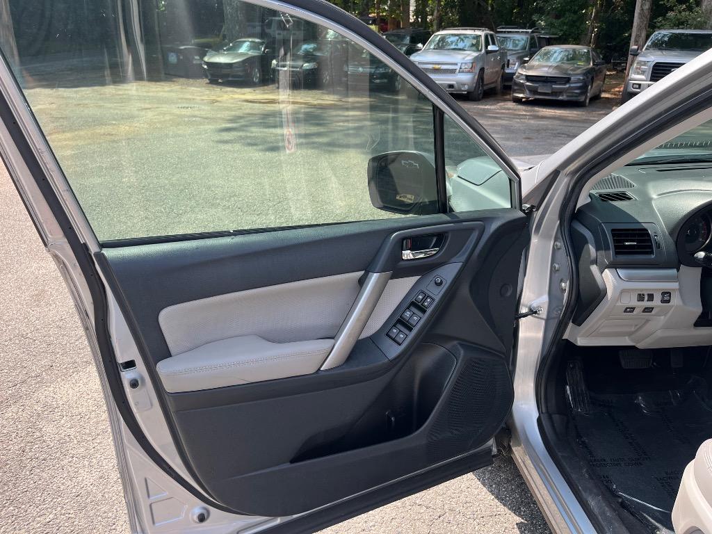 2015 Subaru Forester - $10,985