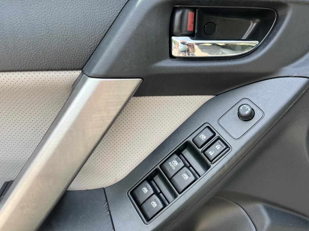 2015 Subaru Forester - $10,985