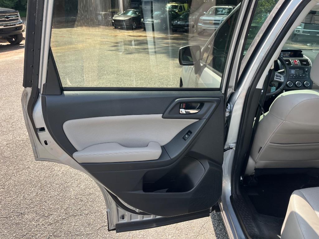 2015 Subaru Forester - $10,985