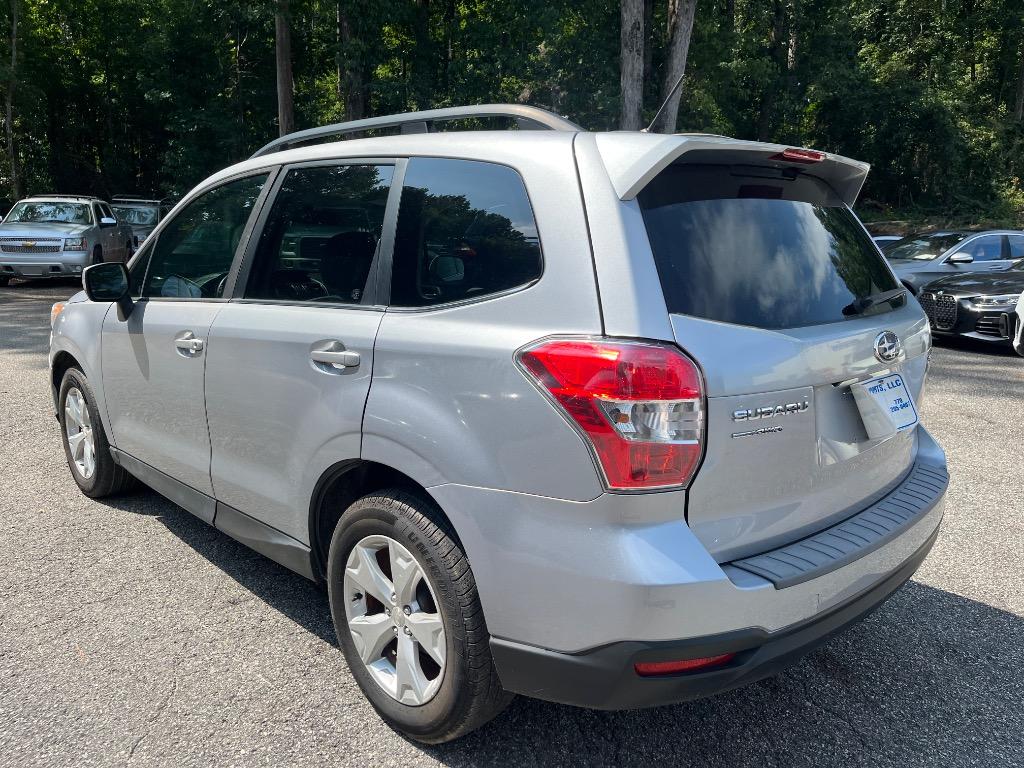 2015 Subaru Forester - $10,985