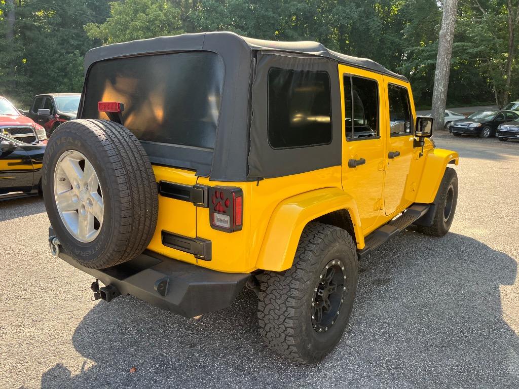 2015 Jeep Wrangler - $18,985