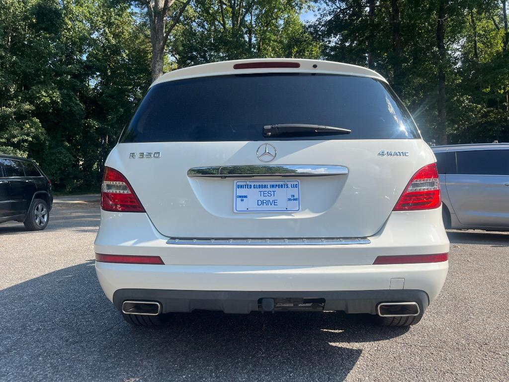 2011 Mercedes-Benz R-Class - $9,485