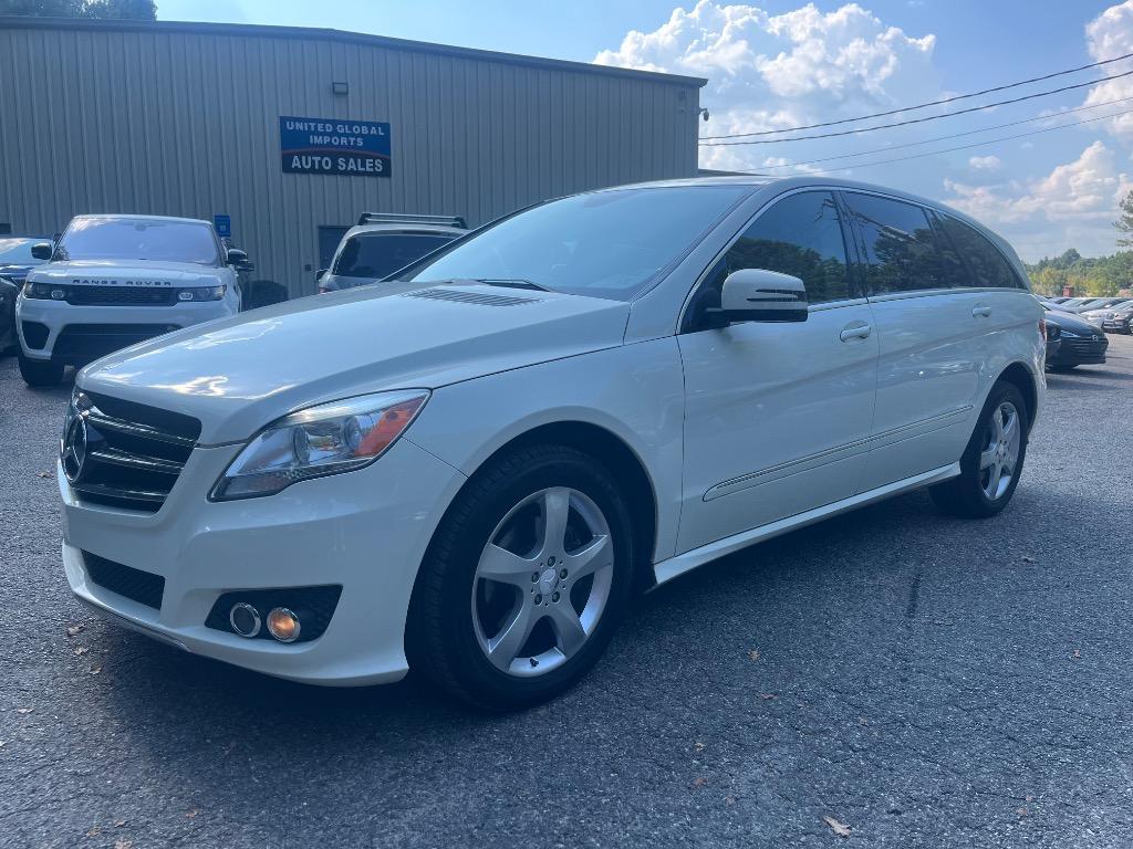 2011 Mercedes-Benz R-Class - $9,485