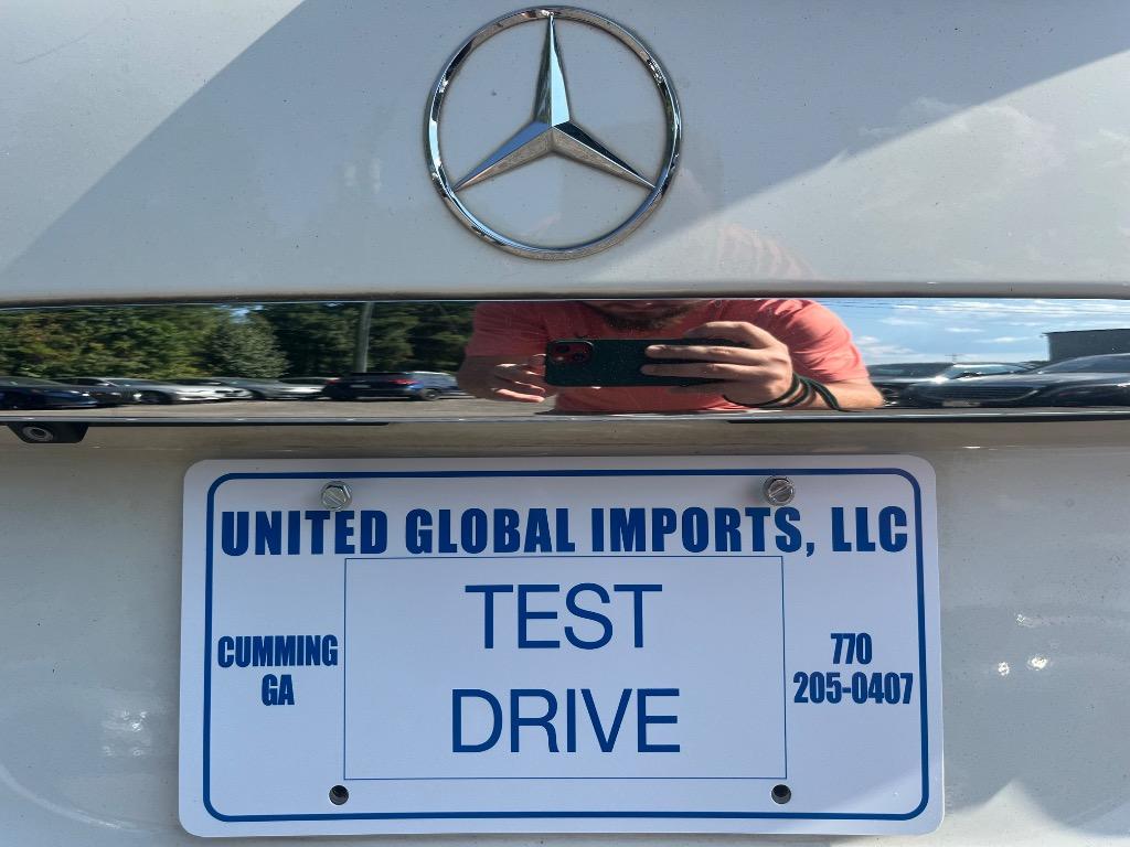 2011 Mercedes-Benz R-Class - $9,485