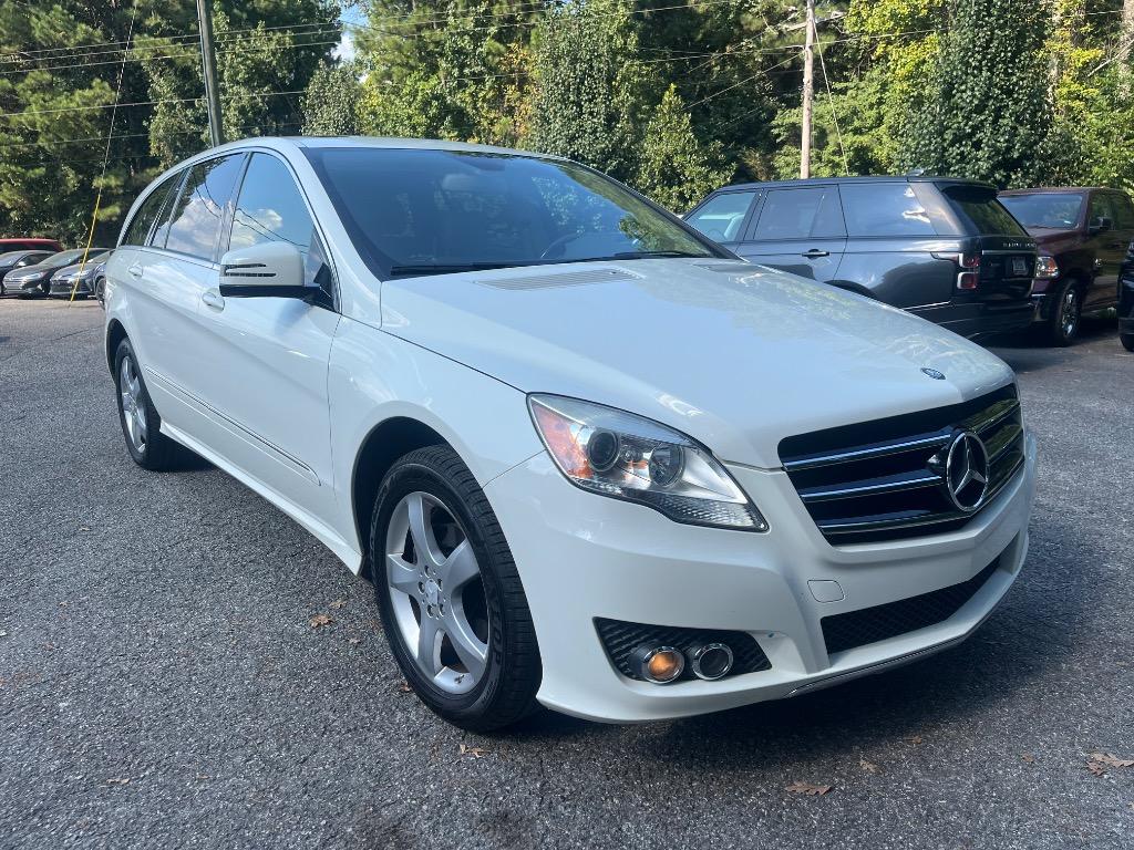 2011 Mercedes-Benz R-Class - $9,485