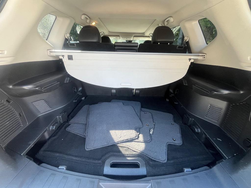 2018 Nissan Rogue - $13,485