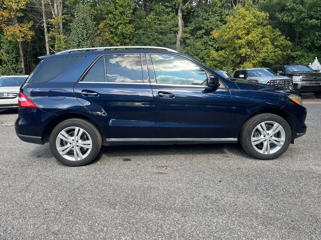 2013 Mercedes-Benz Ml-class - $12,985