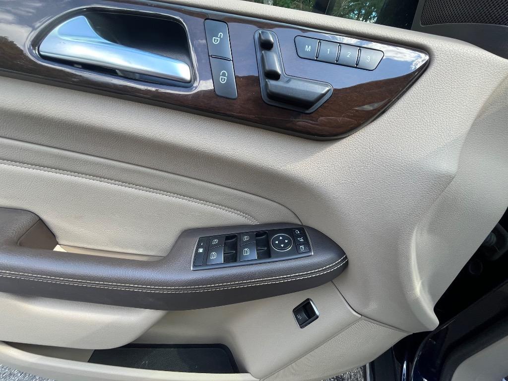 2013 Mercedes-Benz Ml-class - $12,985