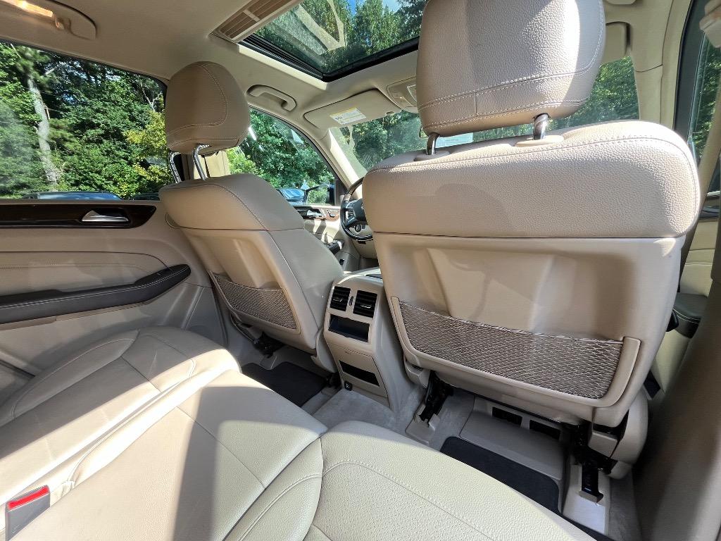 2013 Mercedes-Benz Ml-class - $12,985