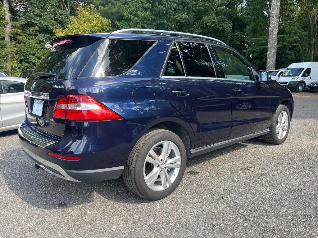 2013 Mercedes-Benz Ml-class - $12,985