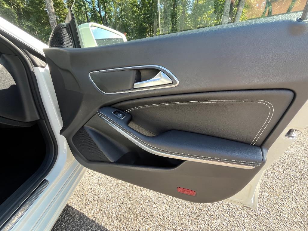 2016 Mercedes-Benz A-Class - $15,550
