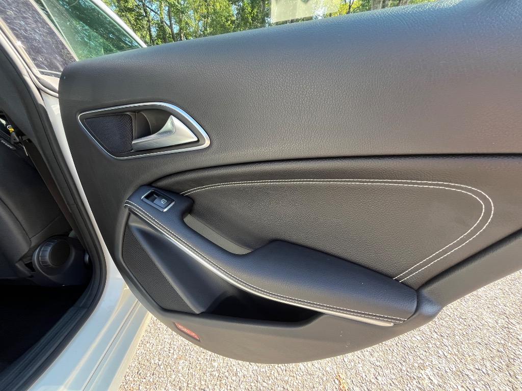 2016 Mercedes-Benz A-Class - $15,550