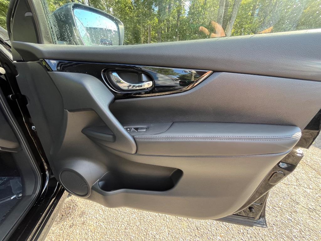 2021 Nissan Rogue - $19,685