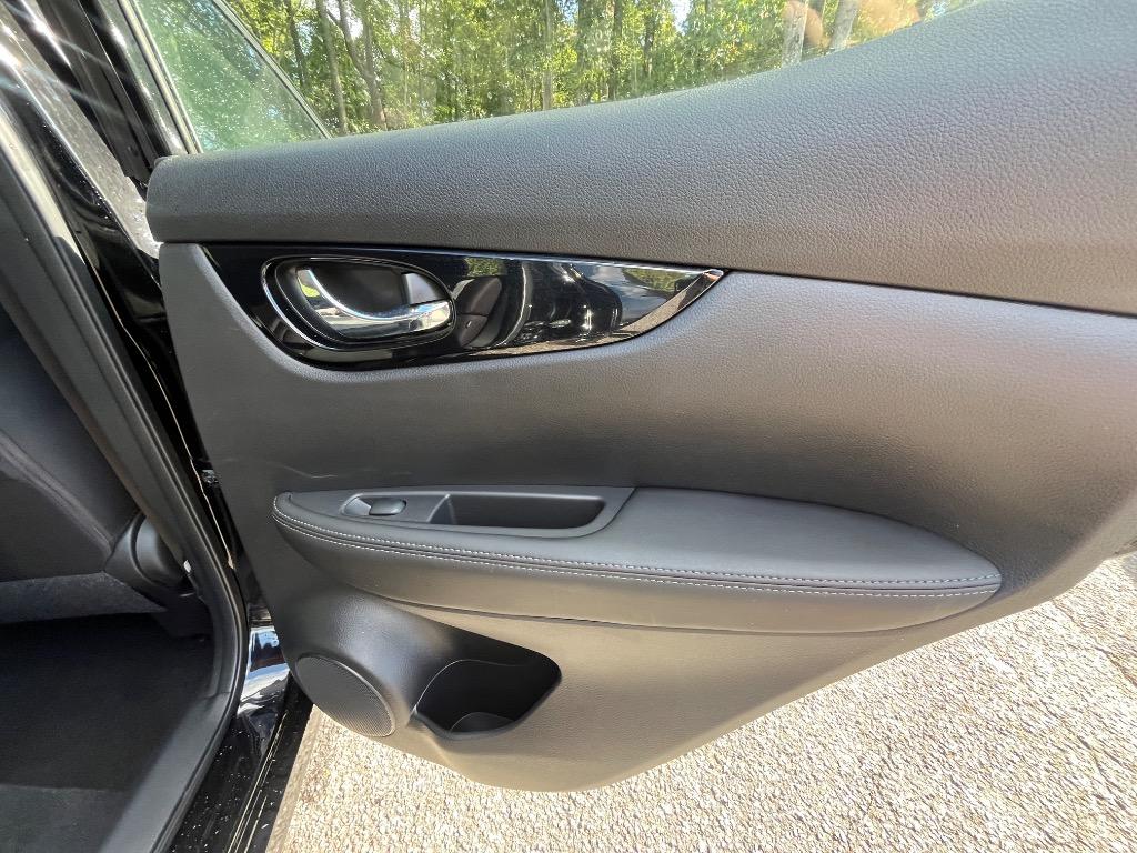 2021 Nissan Rogue - $19,685