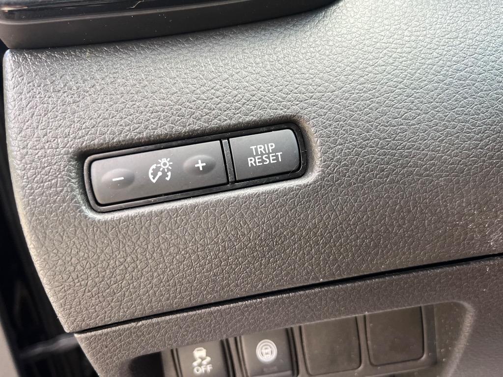 2021 Nissan Rogue - $19,685