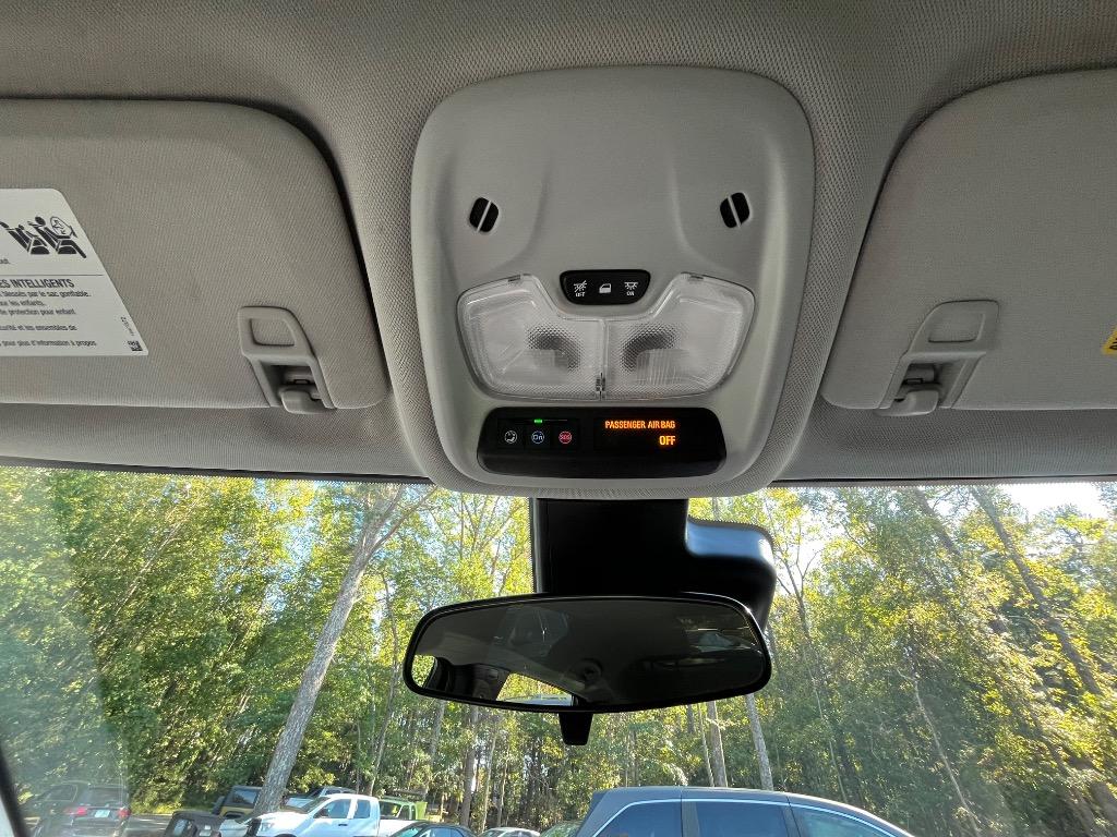 2023 Chevrolet Bolt - $18,985