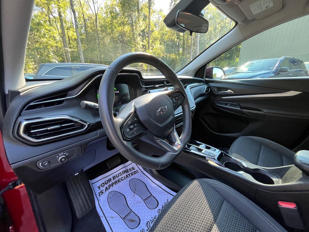 2023 Chevrolet Bolt - $18,985