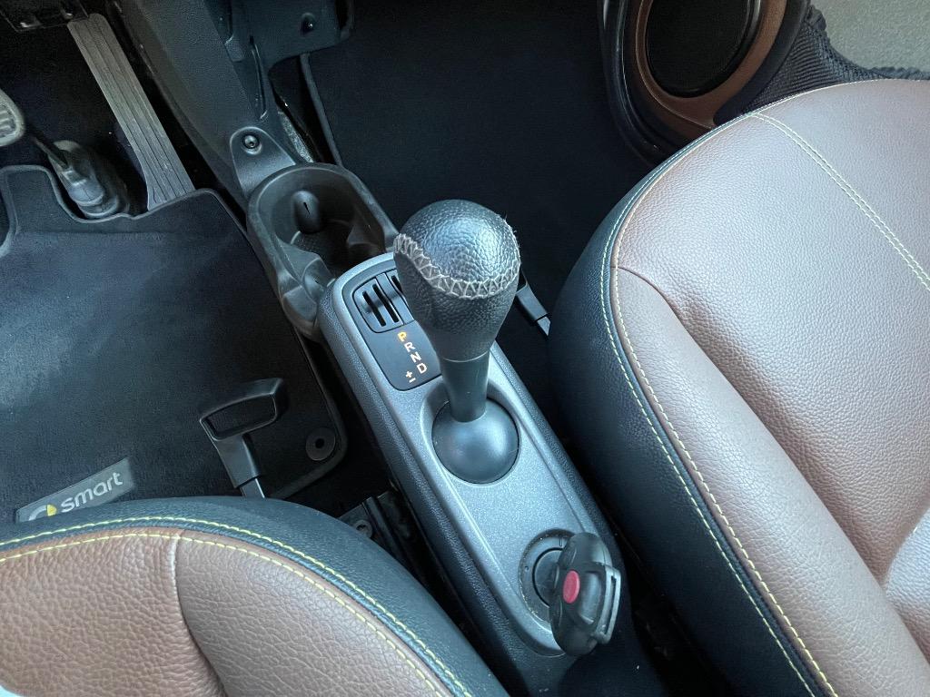 2014 smart fortwo - $7,850