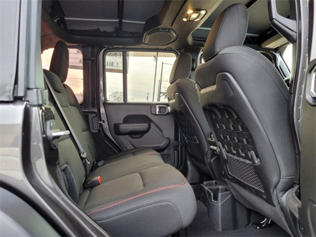 2022 Jeep Wrangler Unlimited Rubicon photo