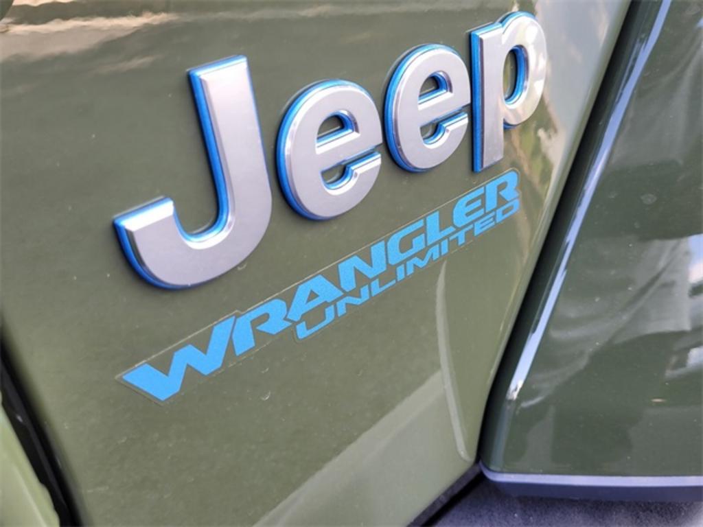 2022 Jeep Wrangler Unlimited Sahara 4xe photo