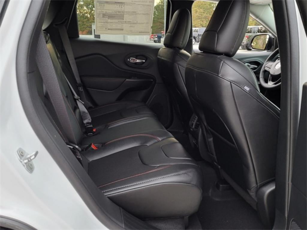 2022 Jeep Cherokee - $39,338