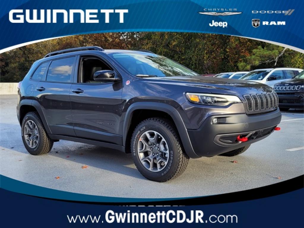 The 2022 Jeep Cherokee Trailhawk photos