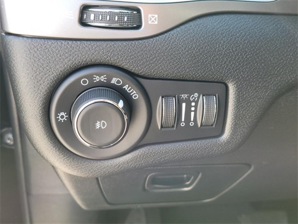 2022 Jeep Cherokee - $34,668