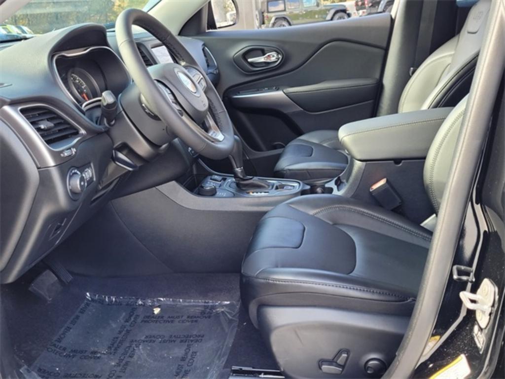 2022 Jeep Cherokee - $34,668
