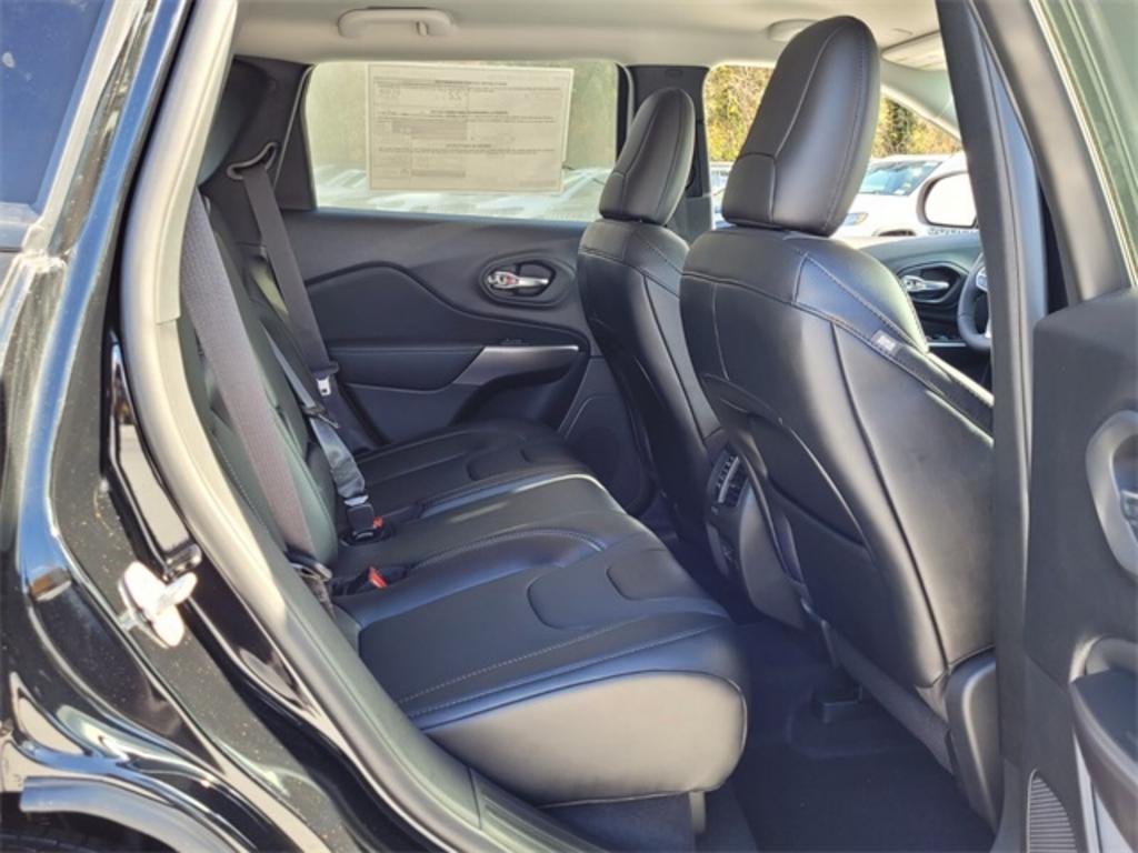 2022 Jeep Cherokee - $34,668
