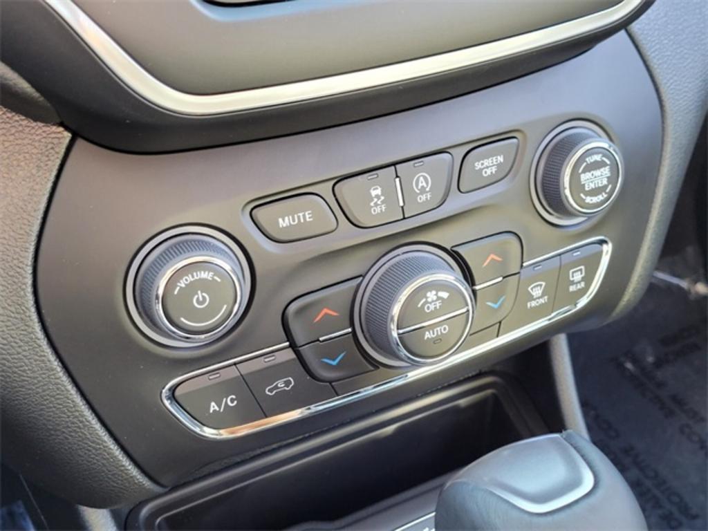 2022 Jeep Cherokee - $34,668