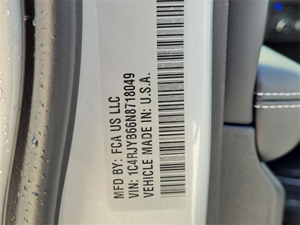 2022 Jeep Cherokee - $55,804