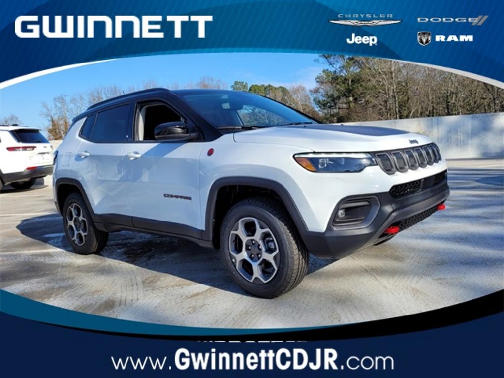 The 2022 Jeep Compass Trailhawk photos