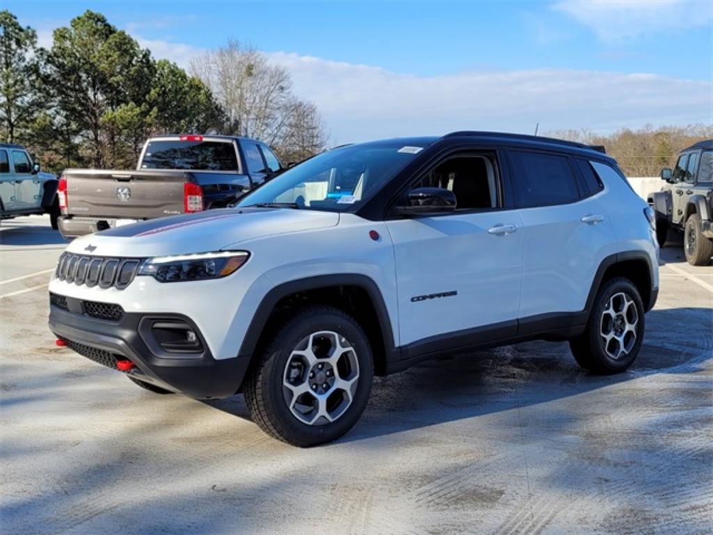 2022 Jeep Compass - $36,754