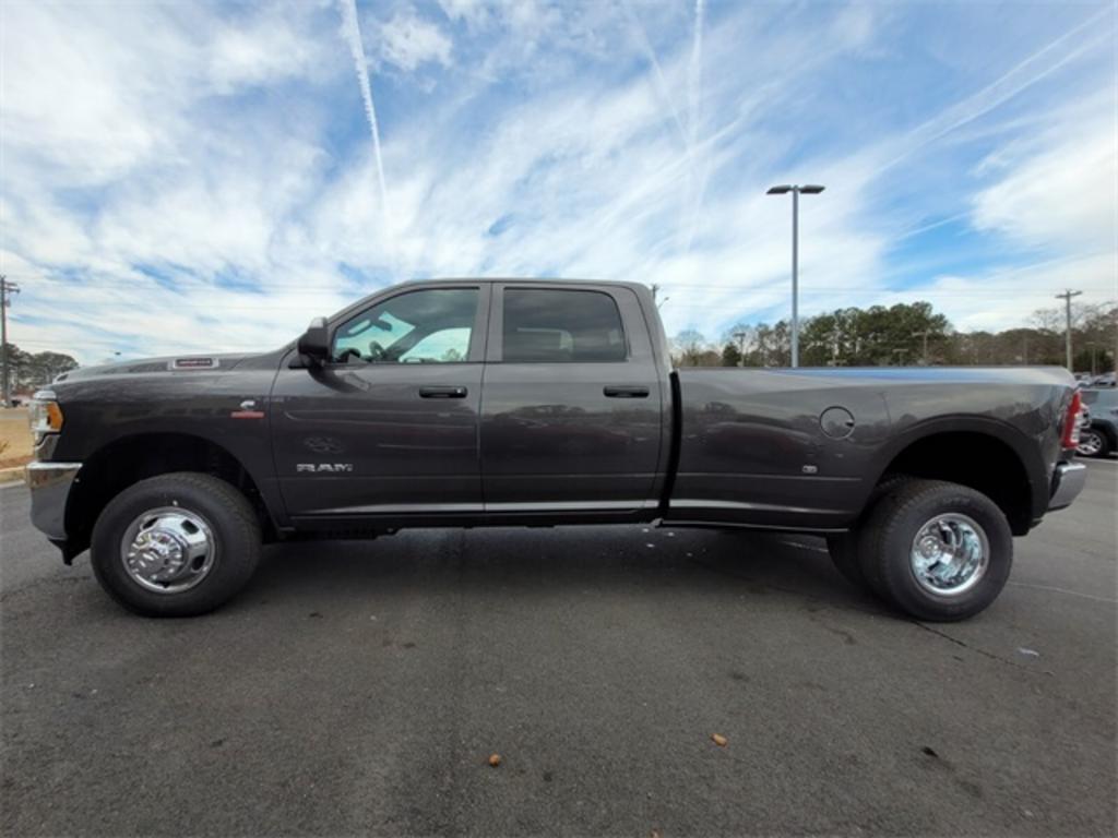 2022 Ram 3500 - $69,562